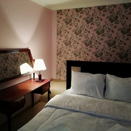 Bella Apartment ティビリシ エクステリア 写真